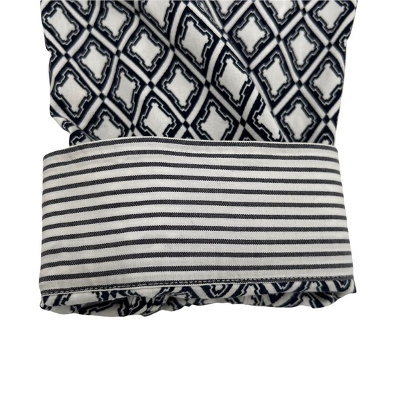 Talbots Blue White Wrinkle Resistant Contrast Sleeve Blouse Size 4 Women's - Picture 4 of 10